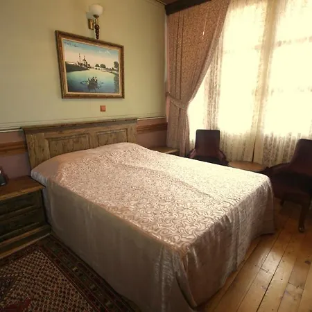 Mihran Hanim Konagi Отель