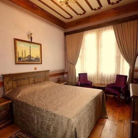 Szálloda Mihran Hanim Konagi 3*