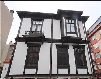 Mihran Hanim Konagi Edirne