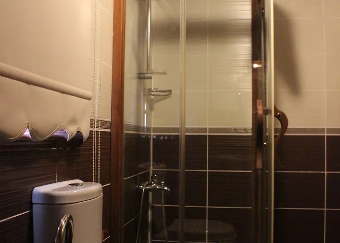 Mihran Hanim Konagi Hotel 3*