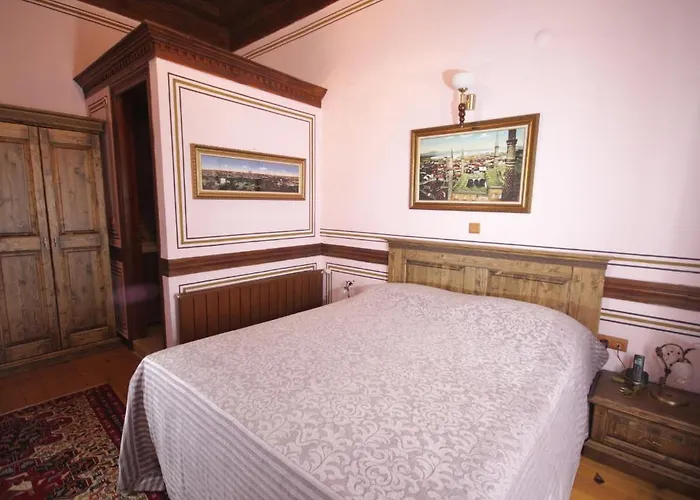 Mihran Hanim Konagi Edirne