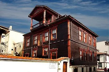 Mihran Hanim Konagi Edirne